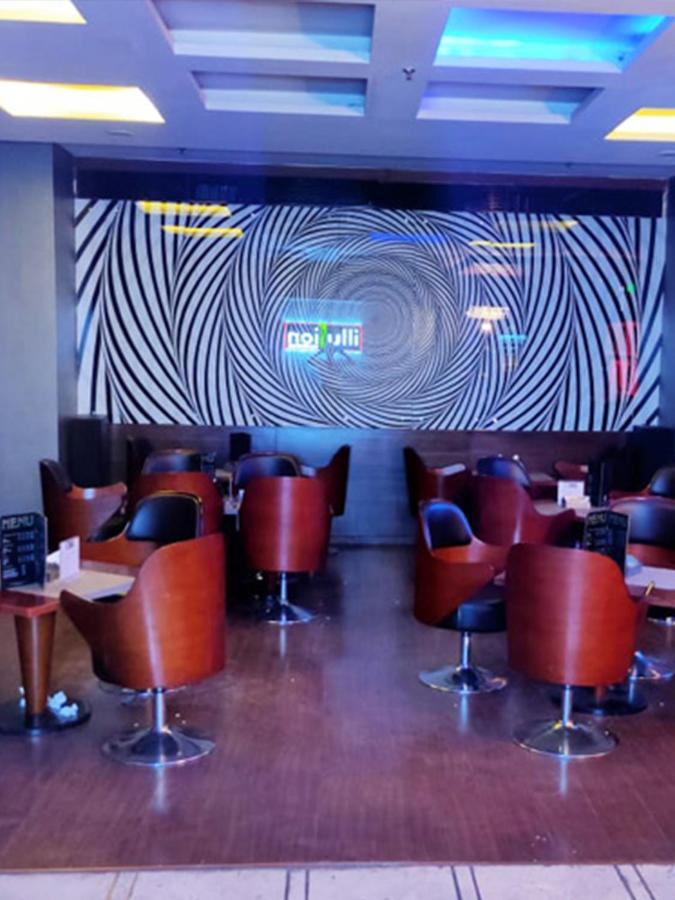 Hotel DS Clarks Inn Gurgaon Exteriör bild